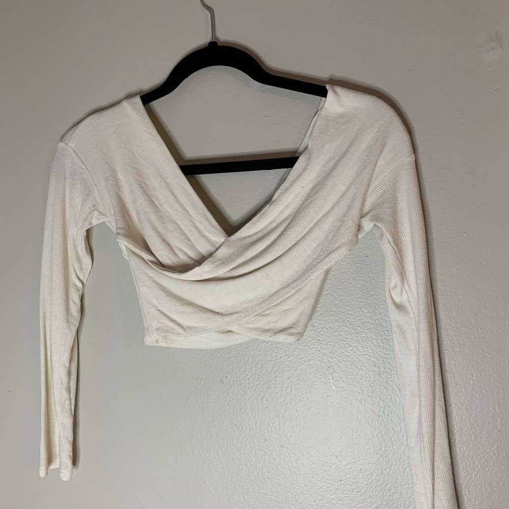 Crisscross Off the Shoulder cropped top